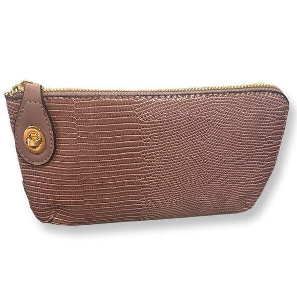 Jen & Co crossbody bag plum color with wristlet, and crossbody strap NWT - Picture 1 of 4